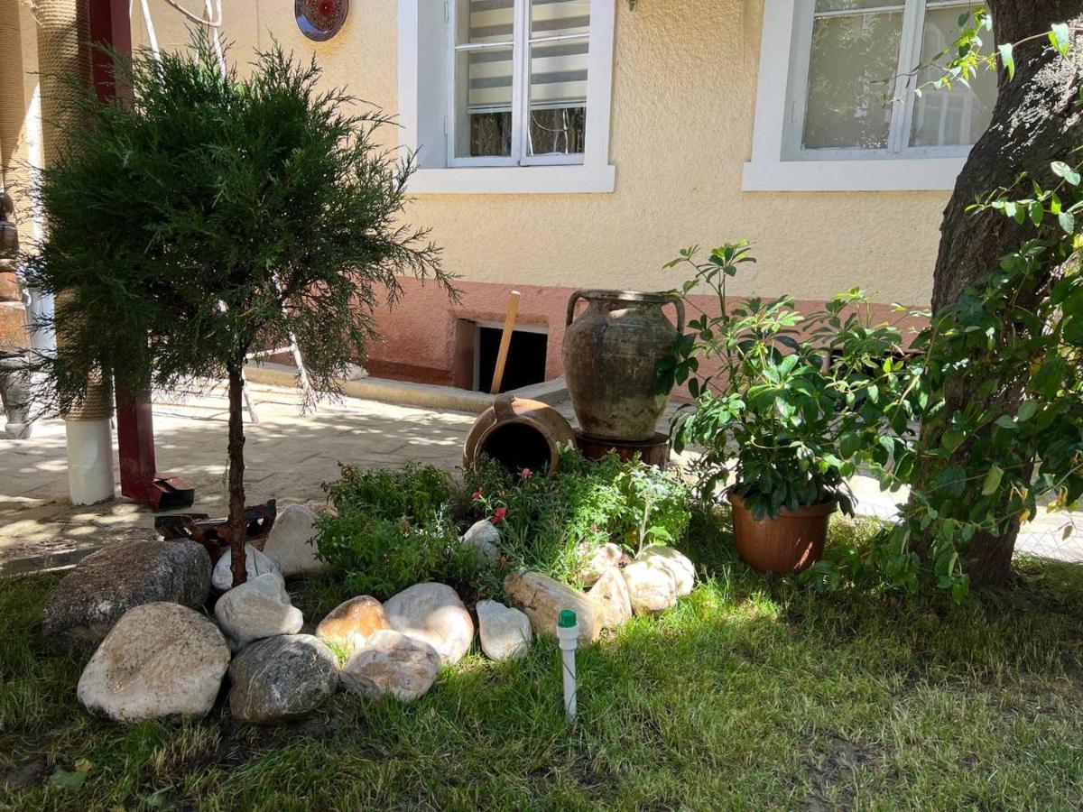 Guest House Han 사마르칸트 외부 사진
